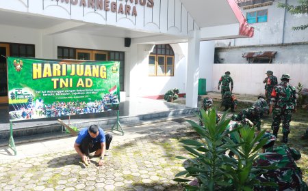 Hari Juang TNI AD 2025 Kodim Banjarnegara Kuatkan Kemitraan Lewat Karya Bakti di Gereja