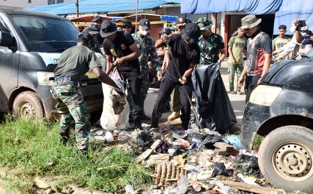 Aksi Bersih Pasar Wamanggu Merauke Sambut Hari Juang TNI AD ke-80