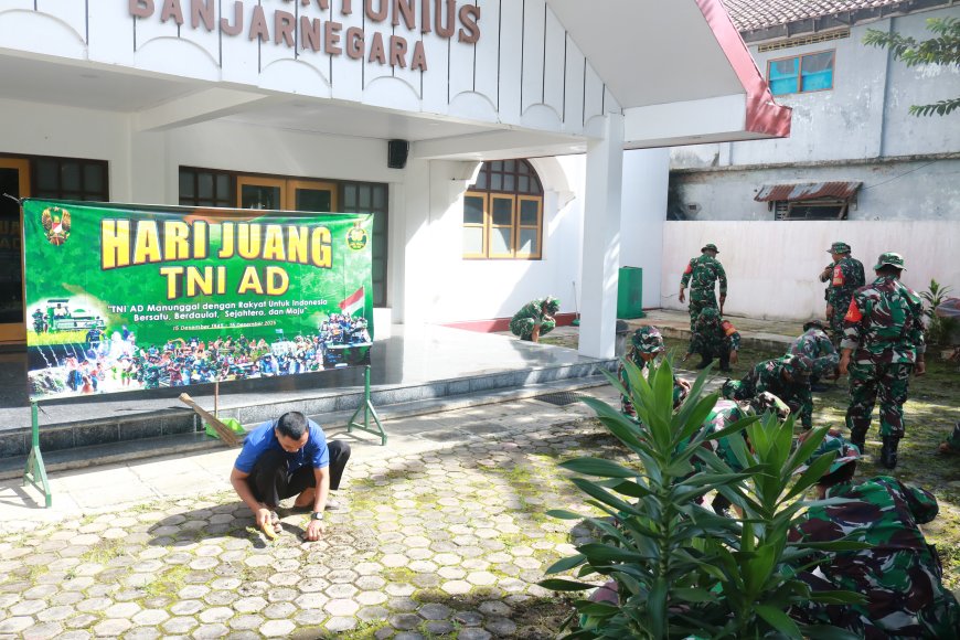 Hari Juang TNI AD 2025 Kodim Banjarnegara Kuatkan Kemitraan Lewat Karya Bakti di Gereja