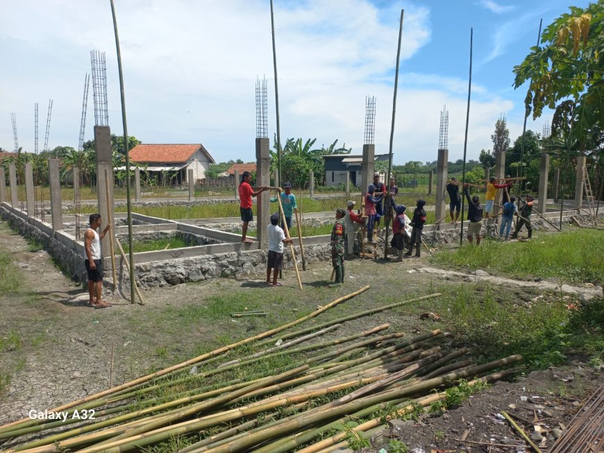 Antusias Warga, Pembangunan Koperasi Desa Merah Putih di Warureja Dikerjakan Secara Padat Karya