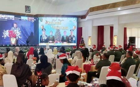 Kasdim 1701/Jayapura Hadiri Perayaan Natal TNI AD Bersama Kasad Melalui Vicon
