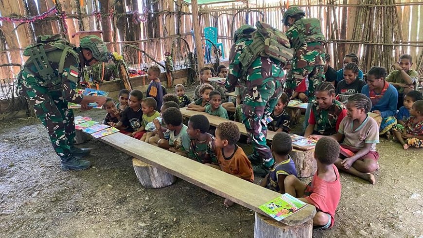 Menggapai Mimpi Anak-anak di ujung Timur Indonesia oleh Satgas Pamtas RI-PNG Statis Yonif 753/AVT