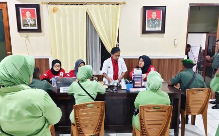 HUT ke-80 Persit KCK Cabang XVI, Kodim 1701/Jayapura Gelar Donor Darah