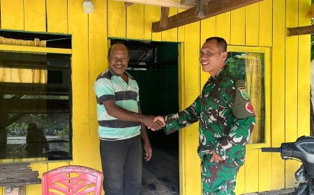 Tingkatkan Kualitas Kesehatan Masyarakat Doyo Lama, Personil YONIF TP 810/BEM Berikan Pelayanan Kesehatan