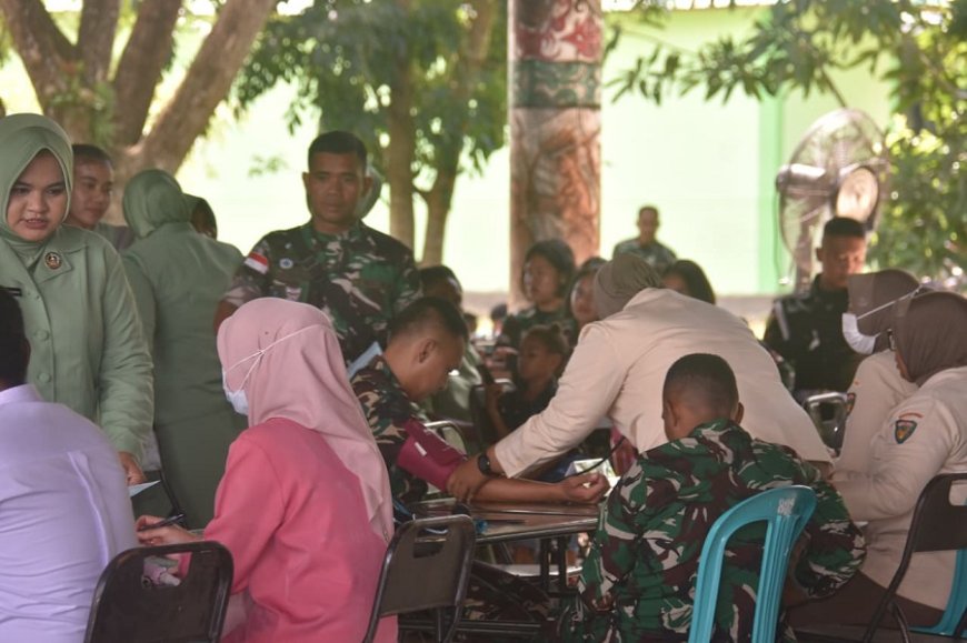 Kasdam XXIV/Mandala Trikora Pimpin Aksi Donor Darah Peringatan HUT ke-80 Persit KCK Tahun 2026