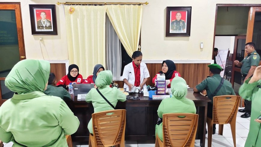 HUT ke-80 Persit KCK Cabang XVI, Kodim 1701/Jayapura Gelar Donor Darah