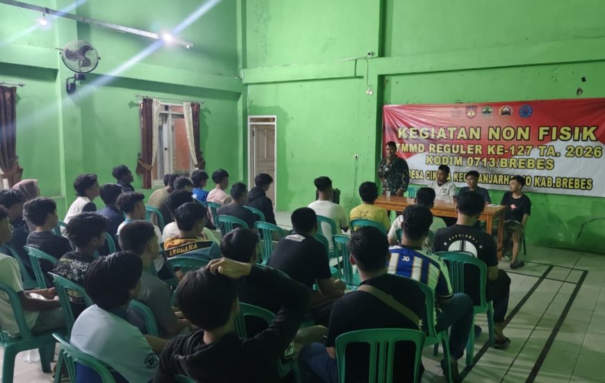 Babinsa Cikuya Beri Semangat “Pemuda Adalah Motor Pembangunan Desa”