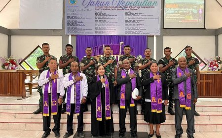 Penuh Sukacita, Prajurit Yonif TP 810/BEM Gelar Ibadah Rutin di Dua Gereja Sentani