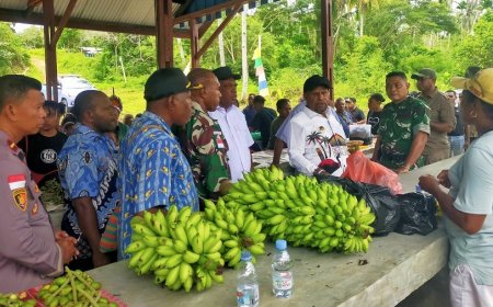 Pasar Sawoy Diresmikan Bupati, Kodim Jayapura Pastikan Dukung Ekonomi Rakyat
