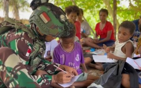 Seragam Baru, Semangat Baru: TNI Dukung Pendidikan Anak Papua