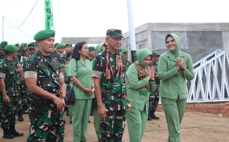 Terima Kunker Pangdam XVII/Cenderawasih Prajurit Yonif TP 810/BEM Tunjukkan Semangat Menggelora!!