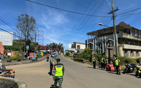 Koramil 05 Batur dan Polri Amankan Wisata Dieng