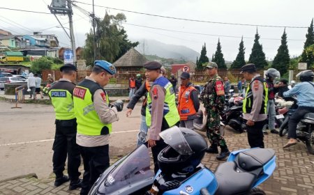 Sinergi TNI-Polri Jaga Wisata Dieng Tetap Aman dan Nyaman