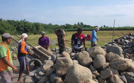 Pembangunan Jembatan Gantung Garuda Masuki Tahap Pengangkutan Material Pondasi