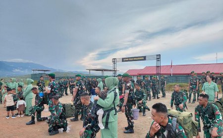 Penuh Kebanggan! Tradisi Penerimaan Personel Baru Yonif TP 810/BEM