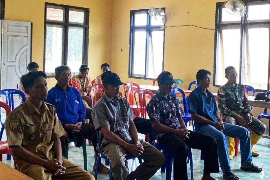 Dampingi Edukasi Masyarakat, Babinsa Kurik Hadiri Sosialisasi Hukum Sewa Menyewa