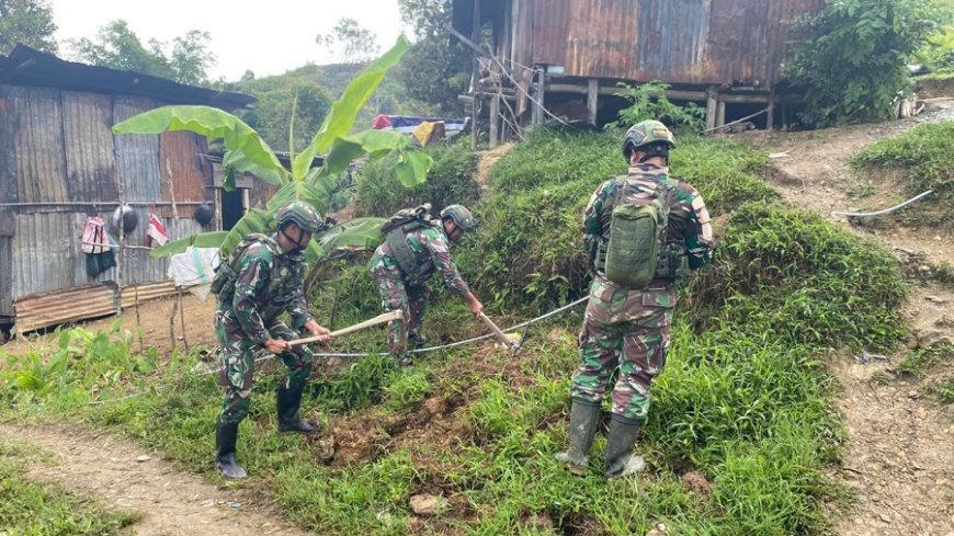 Setetes Air, Sejuta Harapan: TNI Bangun Pipanisasi dan MCK di Distrik Kiwirok Pegunungan Bintang
