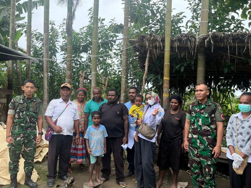 Gelar Pelayanan Kesehatan Gratis Yonif TP 810 BEM Kolaborasi dengan Puskesmas Waibu