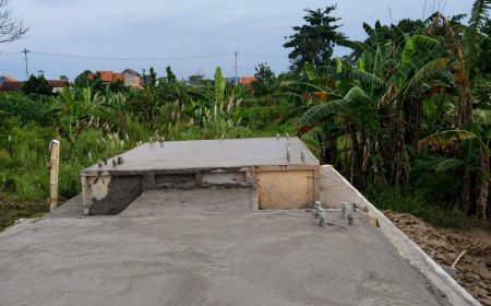 Pembangunan Jembatan Gantung Garuda di Kali Wuri Capai Tahap Penting