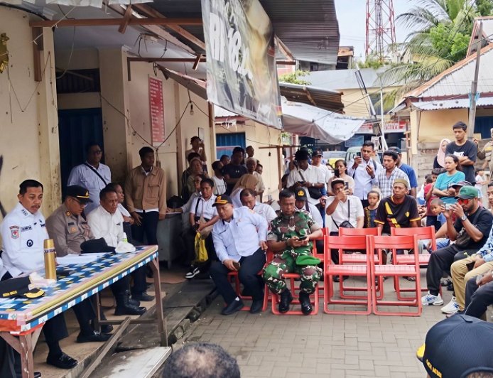 Kodim 1701/Jayapura Dukung Penataan dan Ketertiban Pasar Entrop Kota Jayapura