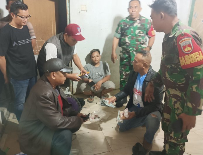 Danramil 11/Pangkah Pimpin Penggerebekan Warung Penjual Obat Terlarang di Desa Jenggawur