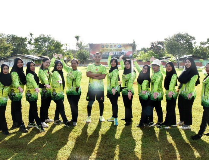 Jalin Semangat Kebersamaan, Kodim 1707/Merauke Gelar Olahraga Bersama Prajurit dan Keluarga