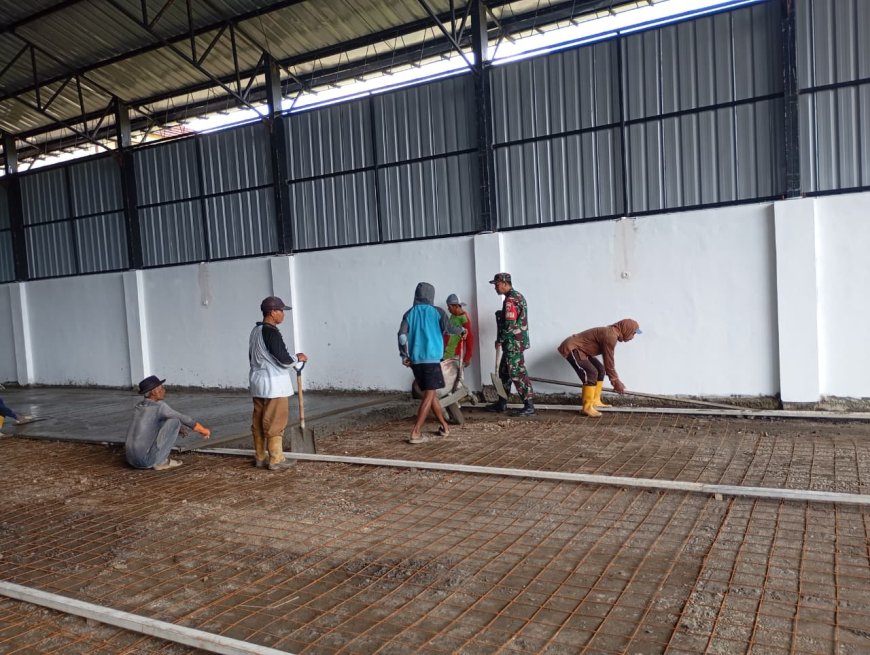 Babinsa Koramil 03 Wanadadi Dampingi Pembangunan KDKMP Desa Karangkemiri