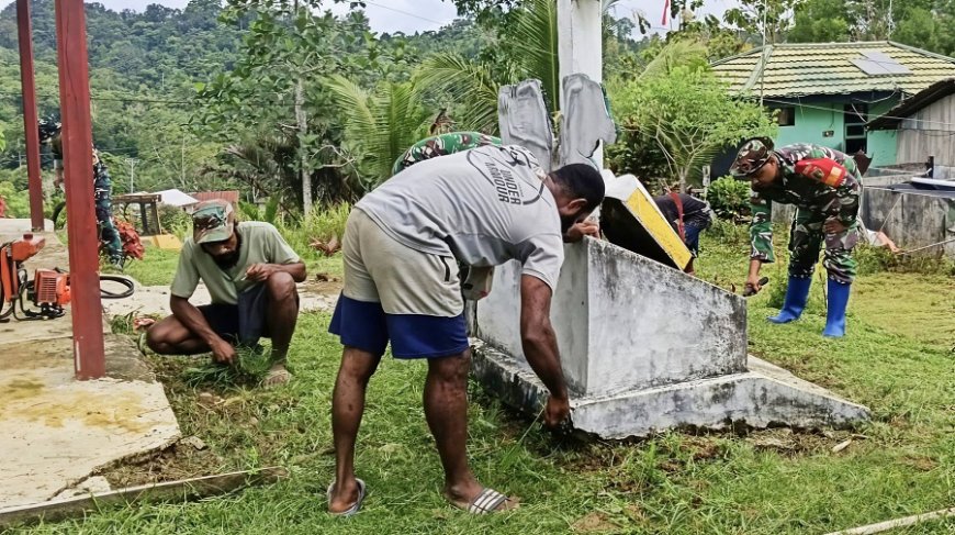 Babinsa Koramil Web Aktifkan Semangat Gotong Royong Bersihkan Gereja Immanuel