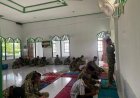 Jumat Penuh Berkah, Prajurit Yonif TP 860/NSK Shalat Bersama Warga di Masjid Al-Falah
