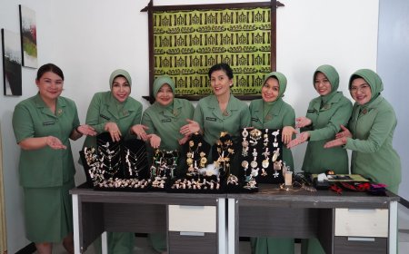 Serba-Serbi Batu Papua, Oleh-oleh Amor Menuju “Persit Bisa” Jakarta