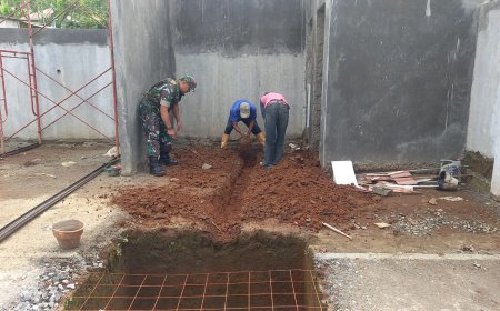 Babinsa Koramil 04 Karangkobar Tinjau Pembangunan KDKMP di Desa Karanggondang