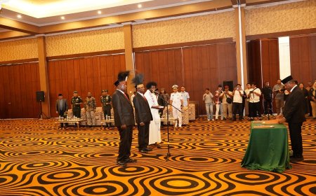 Pangdam XXIV/MT Hadiri Pelantikan Anggota MRP Papua Selatan PAW, Tegaskan Pentingnya Stabilitas dan Penguatan Otsus