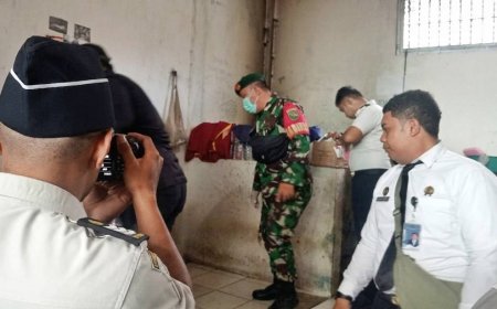 Komitmen Zero Narkoba, TNI-Polri-BNN Razia Kamar Hunian Lapas Abepura