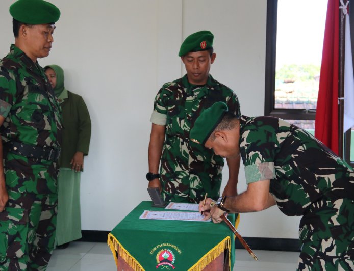 Dandim 0704 Banjarnegara Pimpin Corps Raport Sertijab dan Pelepasan Personel Purna Tugas