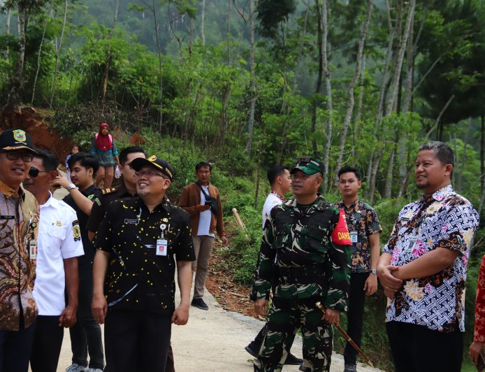 TMMD Sengkuyung Tahap II Kodim 0704 Banjarnegara Resmi Ditutup
