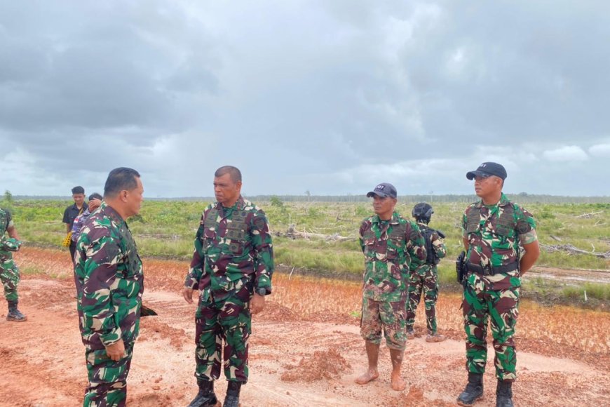 Pangdam XXIV/MT Tinjau Food Estate Wanam, Perkuat Komitmen Ketahanan Pangan Nasional