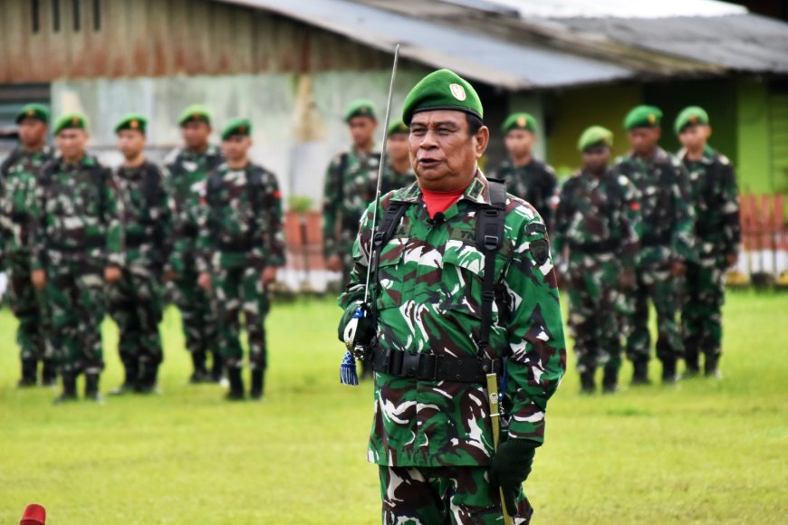 Letkol Czi Dili Eko Setyawan Pimpin Upacara Bendera, Teguhkan Nasionalisme dan Disiplin Prajurit