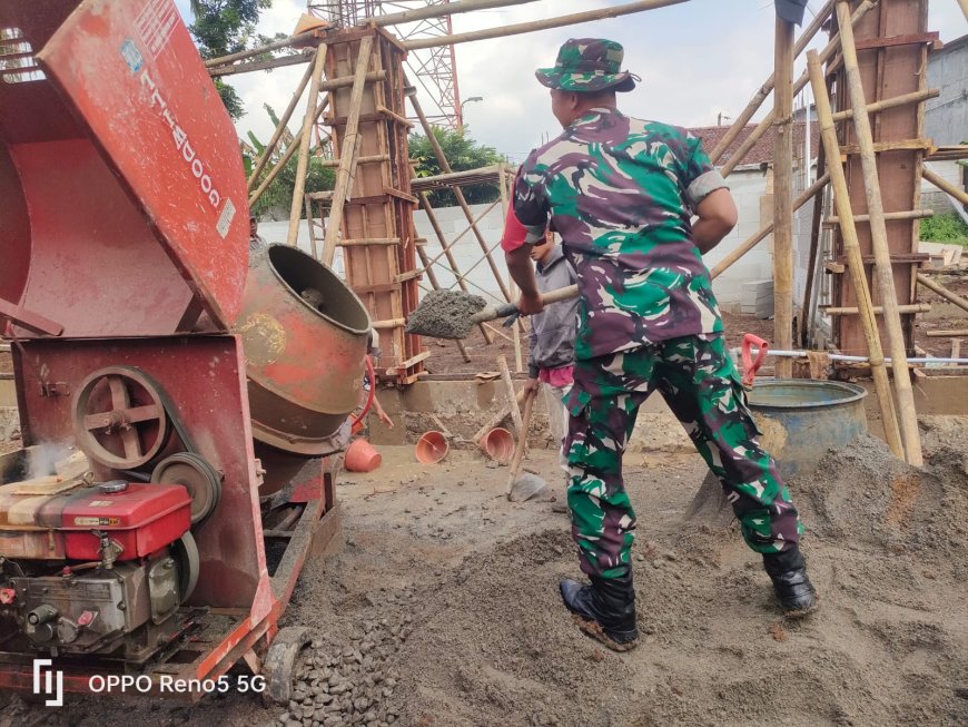 Babinsa Sigaluh Dampingi Pembangunan KDKMP di Kalibenda