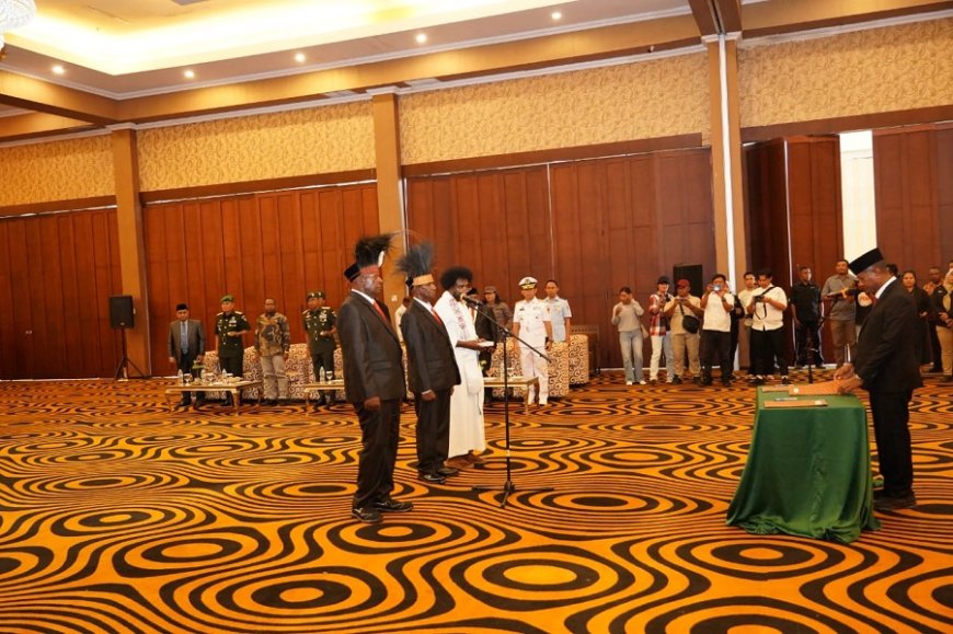 Pangdam XXIV/MT Hadiri Pelantikan Anggota MRP Papua Selatan PAW, Tegaskan Pentingnya Stabilitas dan Penguatan Otsus