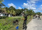 Prajurit Yonif TP 860/NSK Turun Tangan Percantik Kampung Rorisi, Perkuat Kemanunggalan TNI dan Rakyat di Waropen