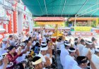 Wujud Toleransi dan Pengabdian: Personel Yonif TP 809/NTM Khidmat Laksanakan Ibadah Galungan dan Kuningan di Pura Gunung Agung Giri Cyclop