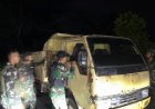 Patroli Malam Yonif TP 860/NSK Sapu Wilayah Waropen, TNI Hadir Beri Rasa Aman dan Perkuat Kamtibmas