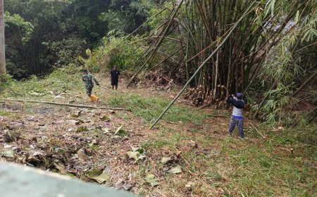 Babinsa Kodim 0712/Tegal Bersama Warga Mulai Persiapan Pembangunan Jembatan Gantung Garuda Kali Bebek