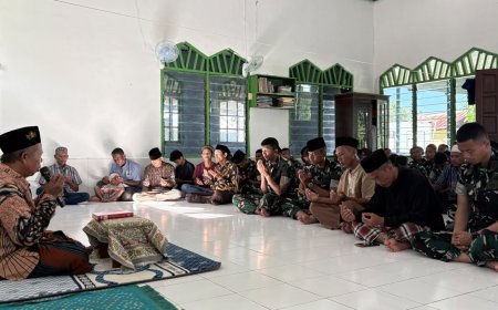 Semangat Muharram di Tanah Papua, Prajurit Yonif TP 860/NSK dan Warga Waropen Bersatu dalam Doa untuk Indonesia Maju
