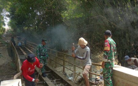 Progres Awal Pembangunan Jembatan Beton Garuda Di Harjasari Tunjukkan Semangat Gotong Royong TNI Dan Warga