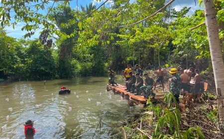 Tempa Prajurit Tangguh di Medan Papua, Yonif TP 860/NSK Gelar Renang Militer Dasar Siap Hadapi Berbagai Tantangan Operasi