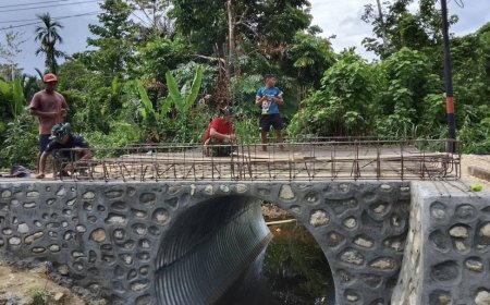 Perkuat Akses Warga  Satgas Jembatan Garuda Anak Kali Mur Terus Kejar Target Penyelesaian