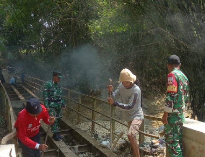 Progres Awal Pembangunan Jembatan Beton Garuda Di Harjasari Tunjukkan Semangat Gotong Royong TNI Dan Warga