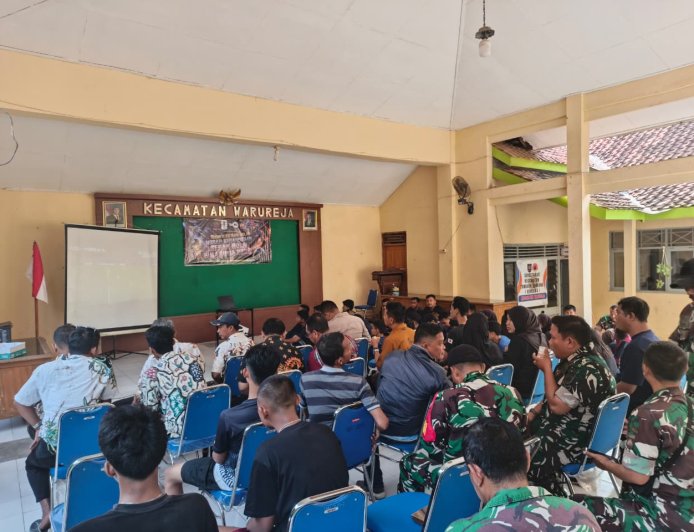 Kodim 0712 Tegal Gelar Nobar Gembira Piala Dunia 2026 Bersama Masyarakat Di Pendopo Kecamatan Warureja