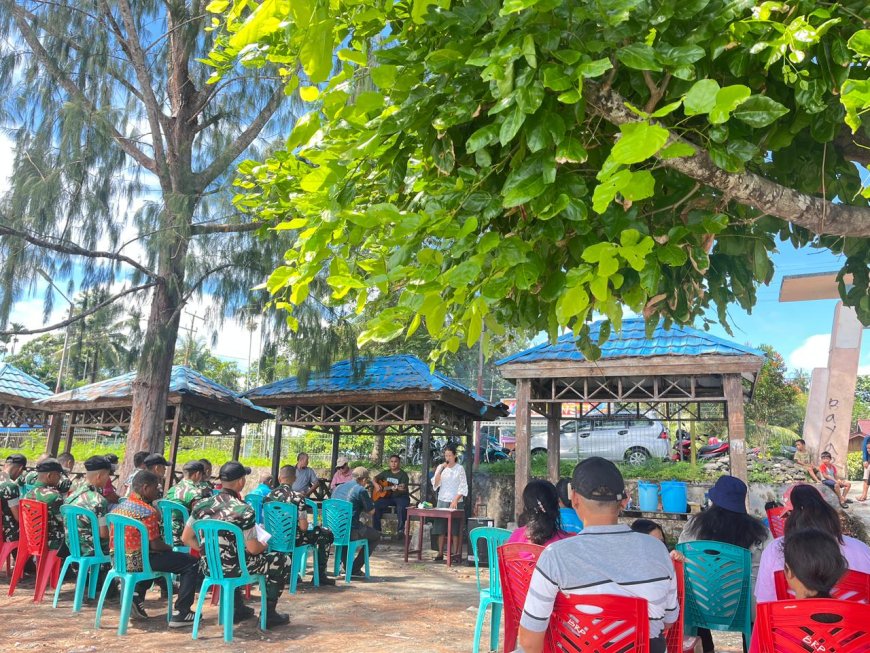 Ibadah Syukur Suku Batak di Pantai Ronggaiwa, Prajurit Yonif TP 860/NSK Larut dalam Kebersamaan
